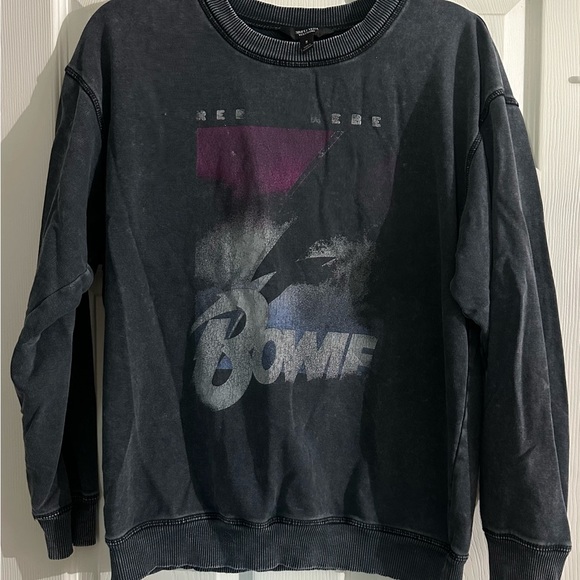 Simply Vera Vera Wang Other - David Bowie vintage style sweatshirt